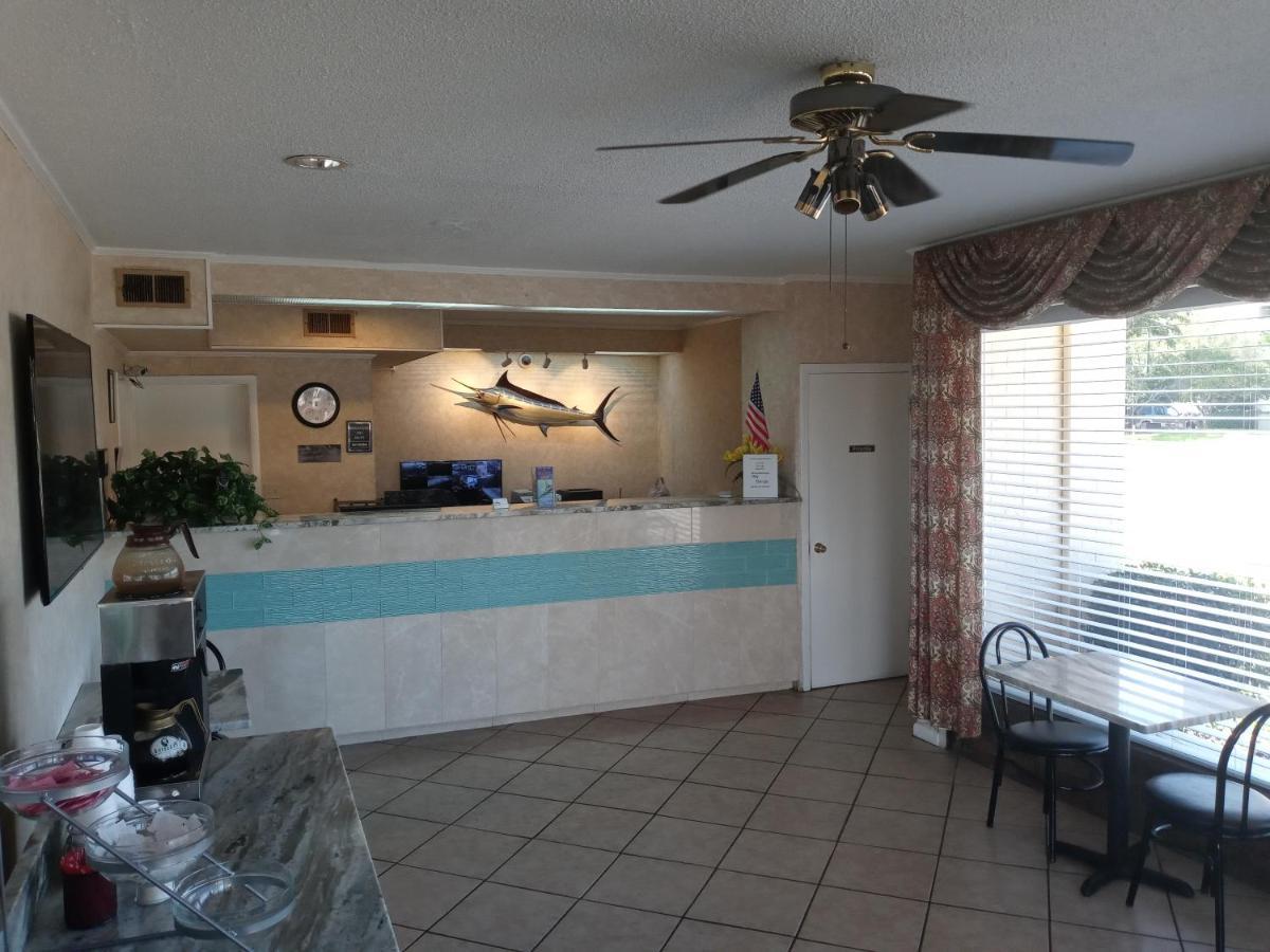 Hole Inn The Wall Hotel - Fort Walton Beach - Sunset Plaza - Nearby Beaches & Hurlburt Luaran gambar
